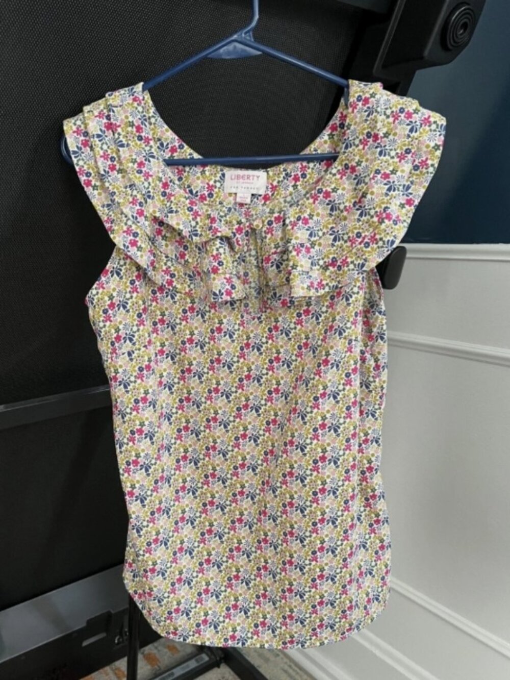 Liberty of London x Target Floral Sleeveless Ruffle Blouse - Sz L
